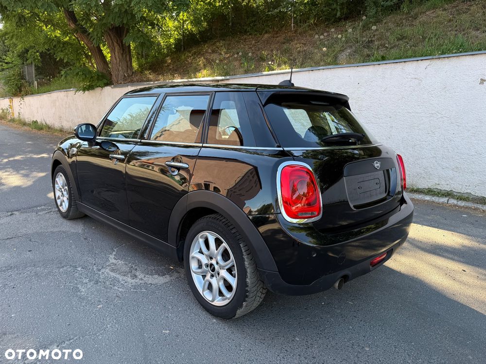 MINI ONE Classic Trim - 13