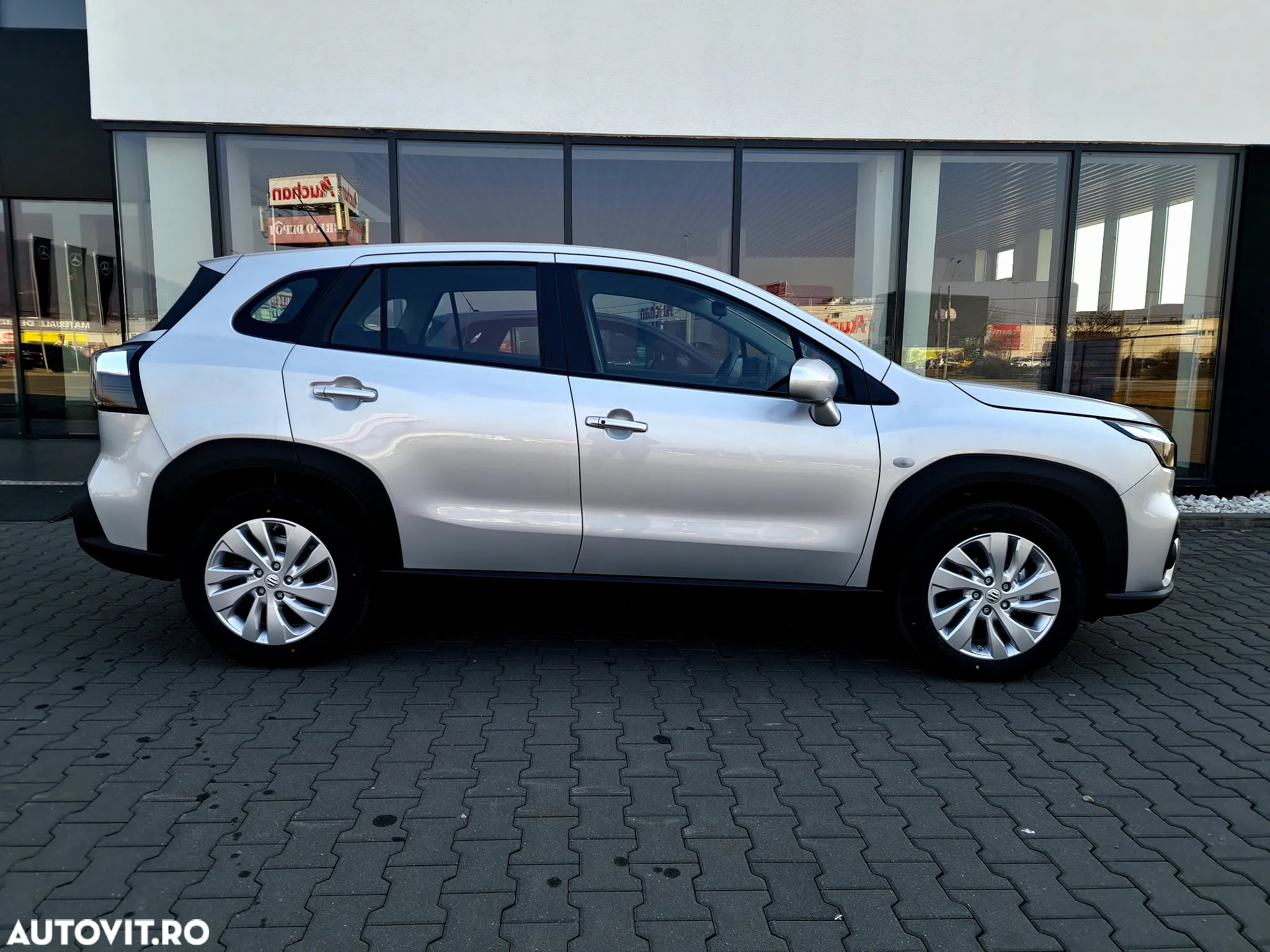 Suzuki SX4 S-Cross 1.4 Boosterjet MHEV Cool - 5