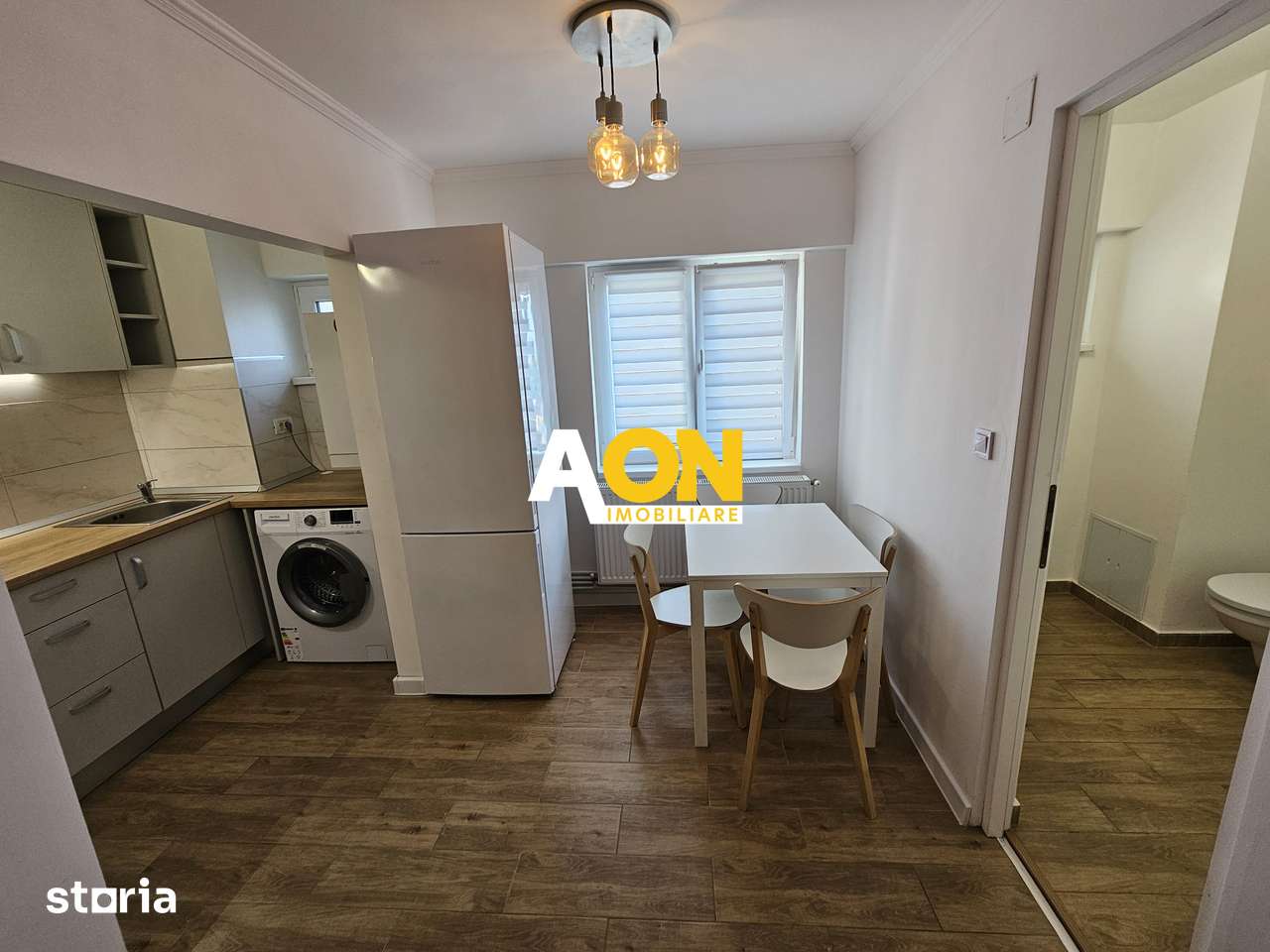 Apartament cu 2 Camere, Etaj Intermediar, Zonă Ultracentrală — fotografia 3