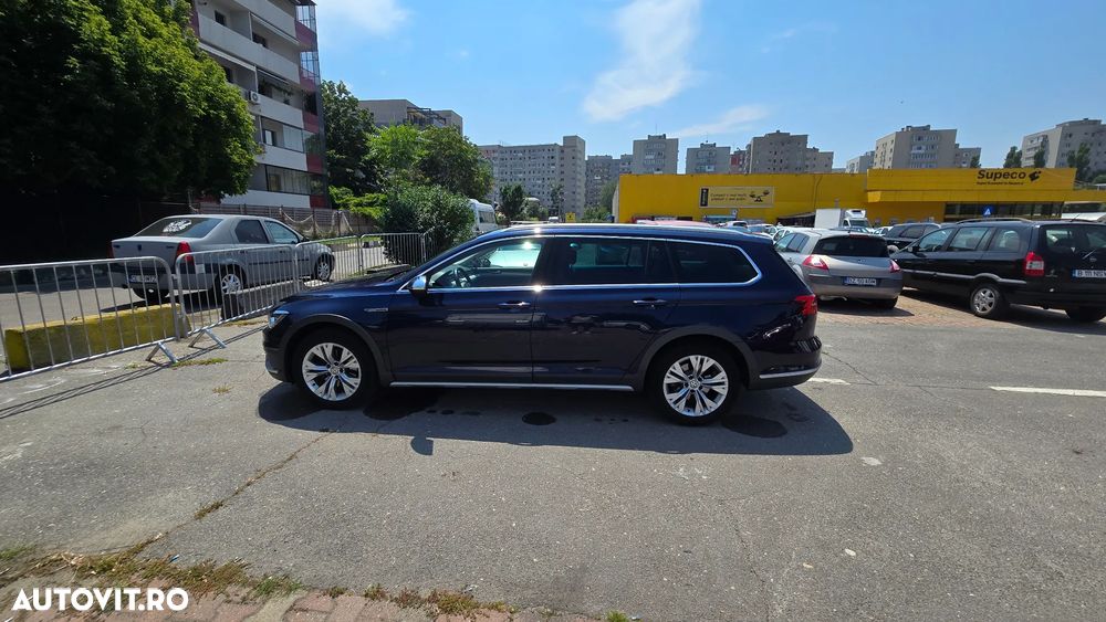 Volkswagen Passat Alltrack 2.0 TDI DSG 4Motion - 8