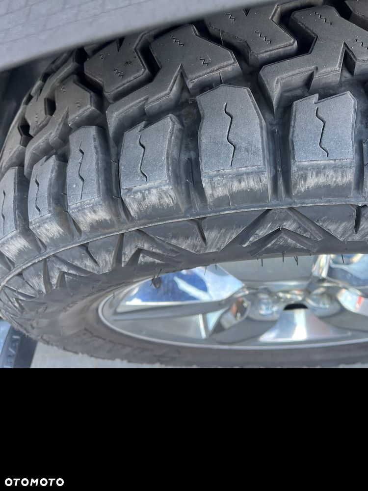 RAM 1500 5.7 Crew Cab Bighorn - 12