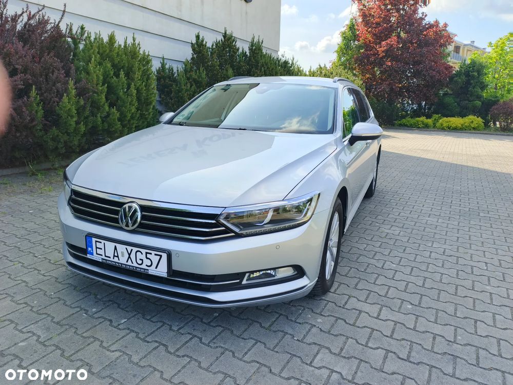 Volkswagen Passat 2.0 TDI (BlueMotion Technology) DSG Highline - 4