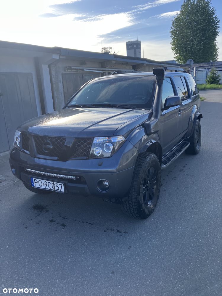Nissan Pathfinder 2.5 DCi Elegance / LE - 3