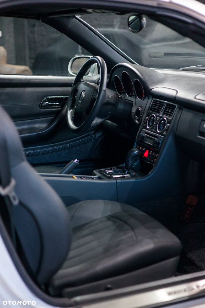 Mercedes-Benz SLK - 10
