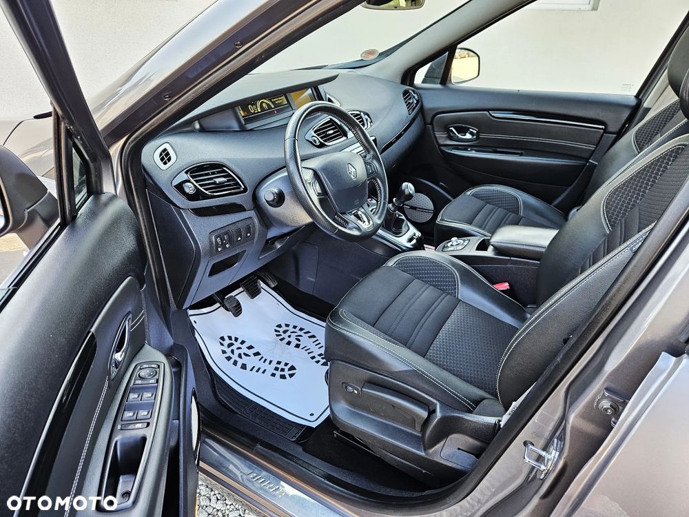 Renault Scenic Energy TCe 130 S&S Bose Edition - 8
