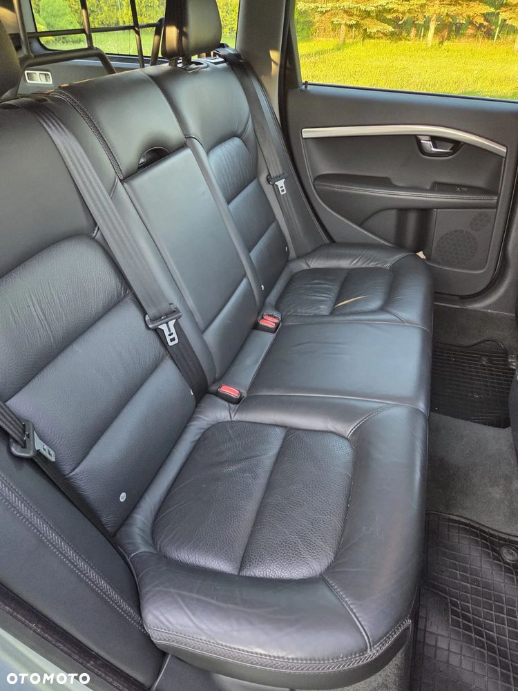 Volvo XC 70 D5 AWD Summum - 28