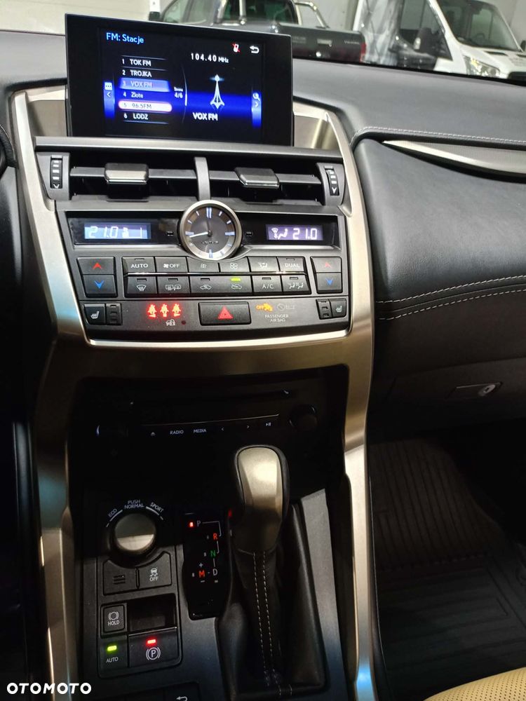 Lexus NX 200t Comfort AWD - 5