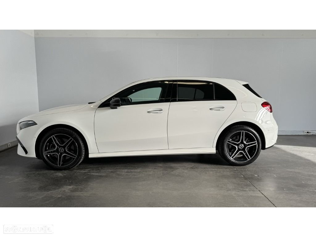 Mercedes-Benz A 250 e AMG Line - 4