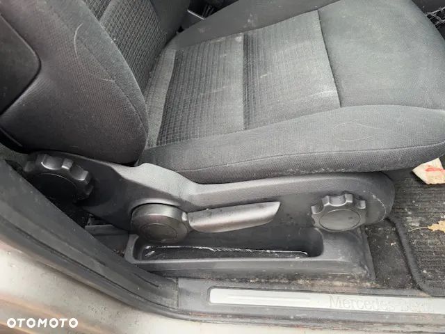 FOTELE SIEDZENIA KANAPA MERCEDES W245 - 4