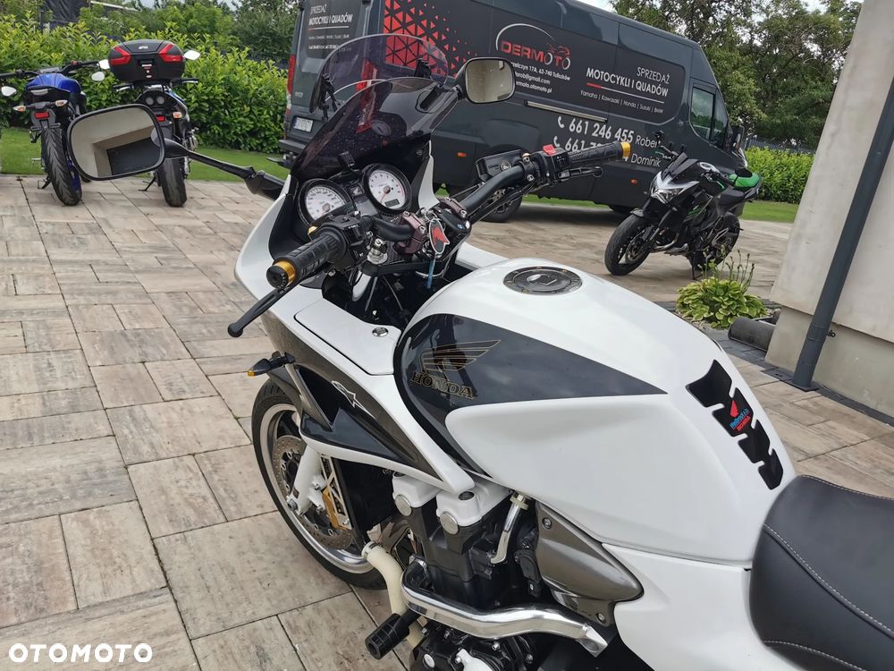 Honda CB - 9