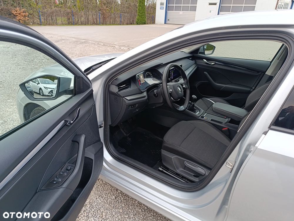 Skoda Octavia 1.5 TSI ACT Ambition - 16
