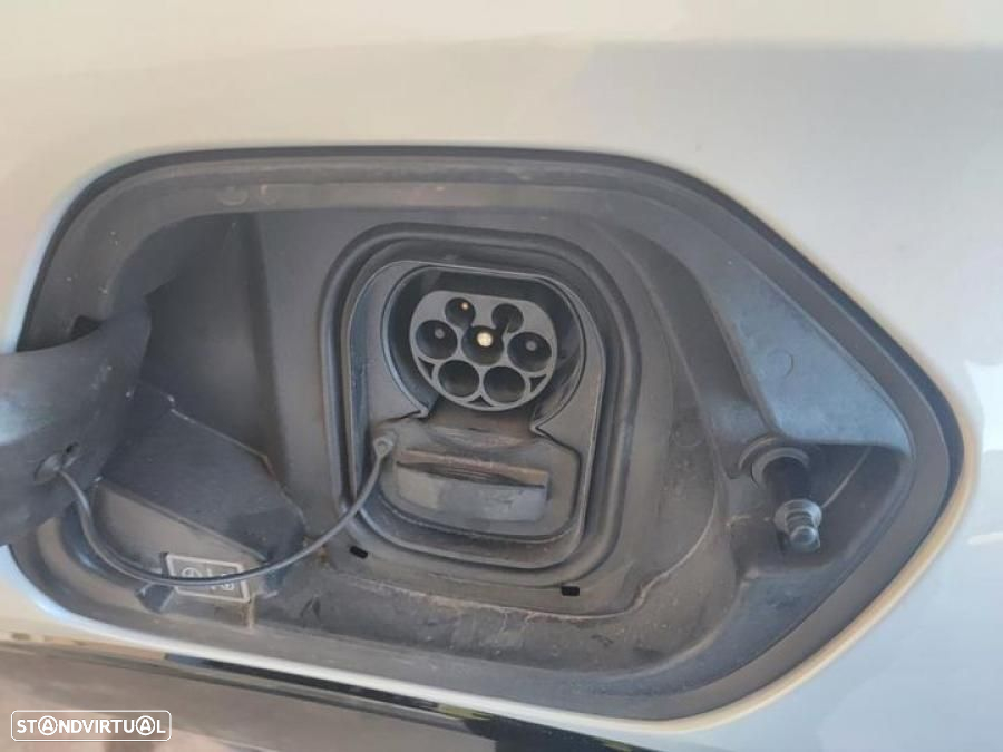 Peugeot e-208 50 kWh Active - 42