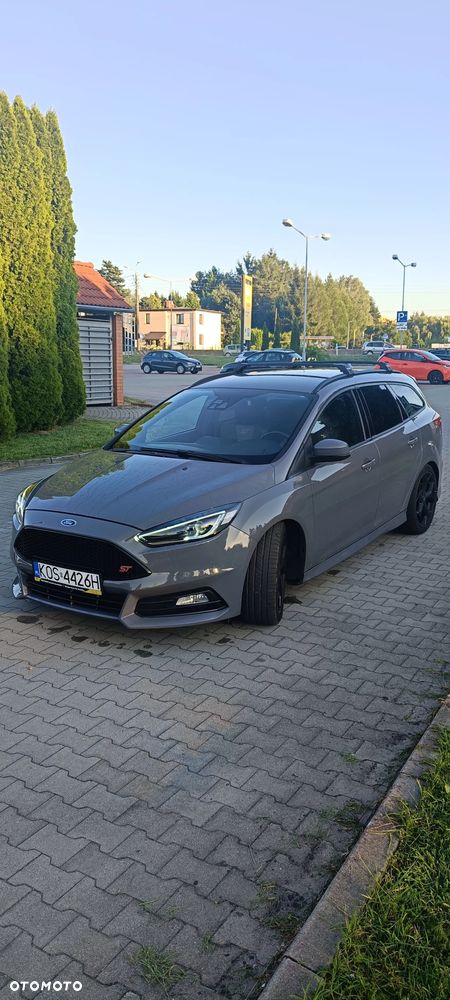 Ford Focus ST - 1
