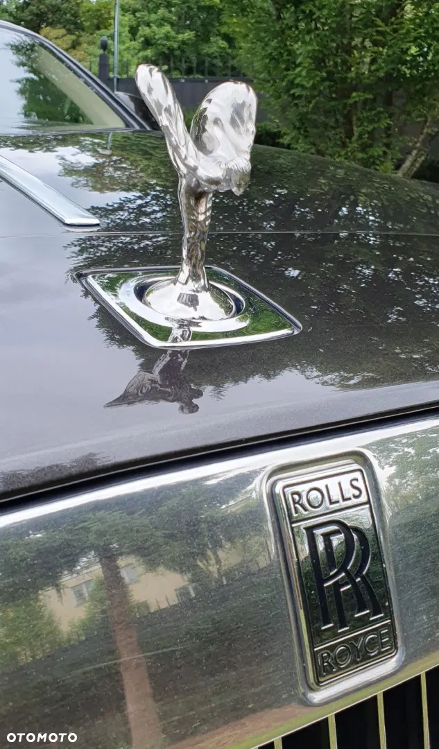 Rolls-Royce Wraith - 18