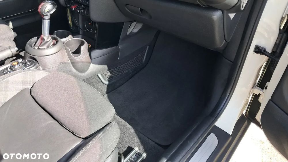 MINI Cooper S - 15