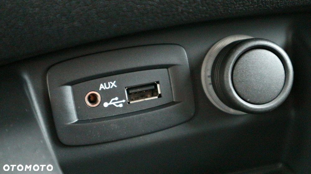 Renault Scenic 1.6 16V 110 LIMITED - 27