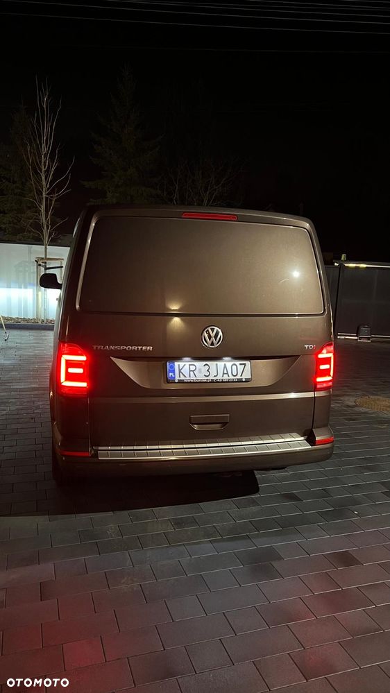 Volkswagen Transporter - 16