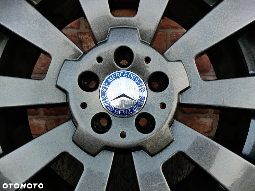 Oryginalne felgi 19 Mercedes W204 5x112 C klasa klasa A B C R W205 W246 W247 W169 W176 W251 CLA GLA GLB Vito jak nowe Radom - 14