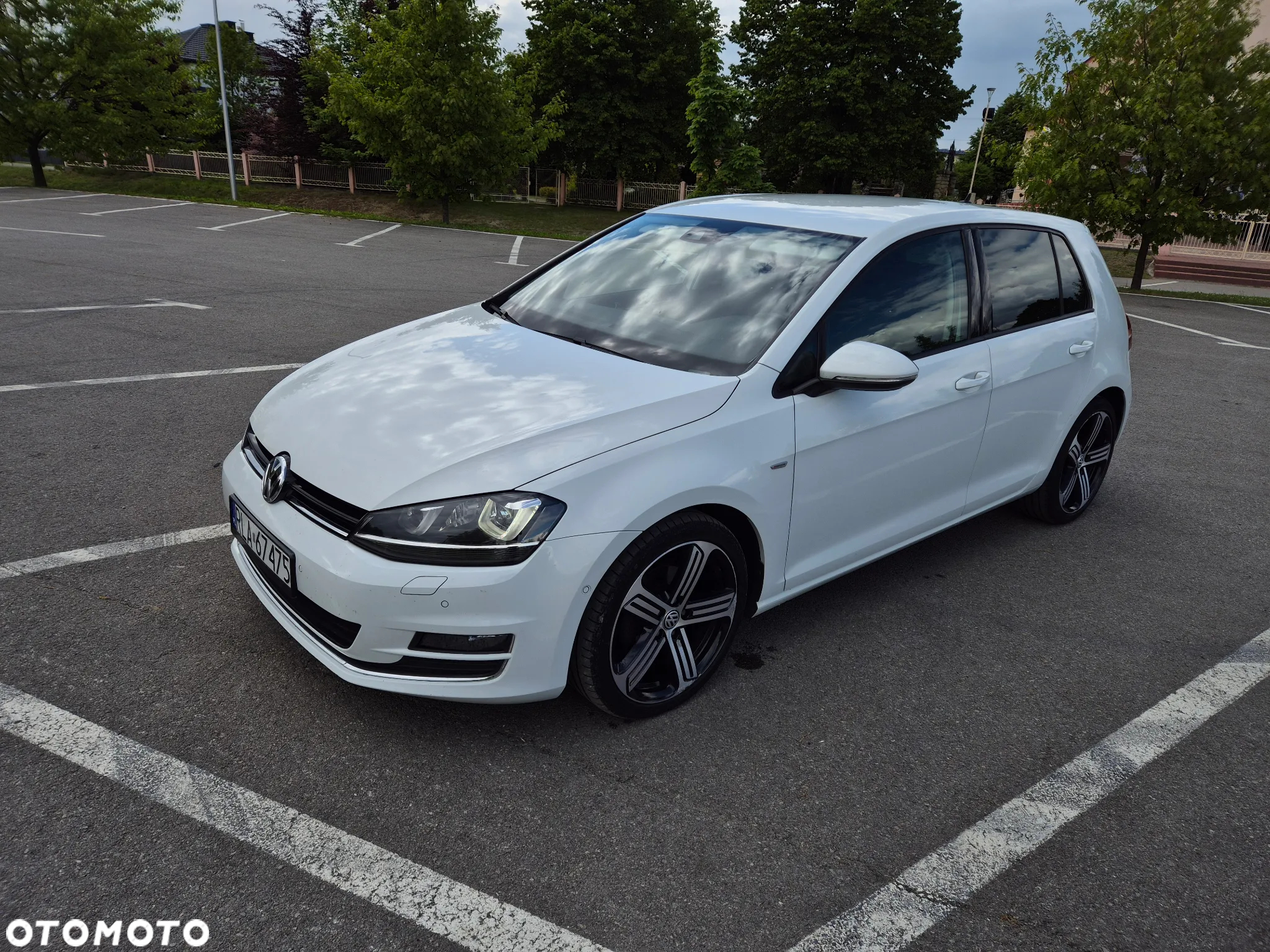 Volkswagen Golf - 9