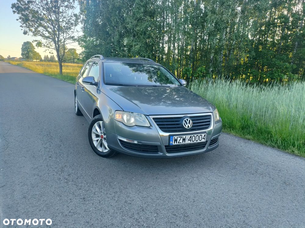 Volkswagen Passat 1.9 TDI Individual - 30