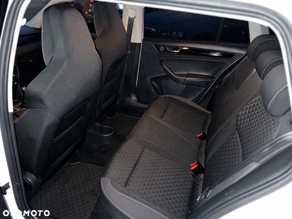 Skoda RAPID 1.0 TSI Cool Edition - 6