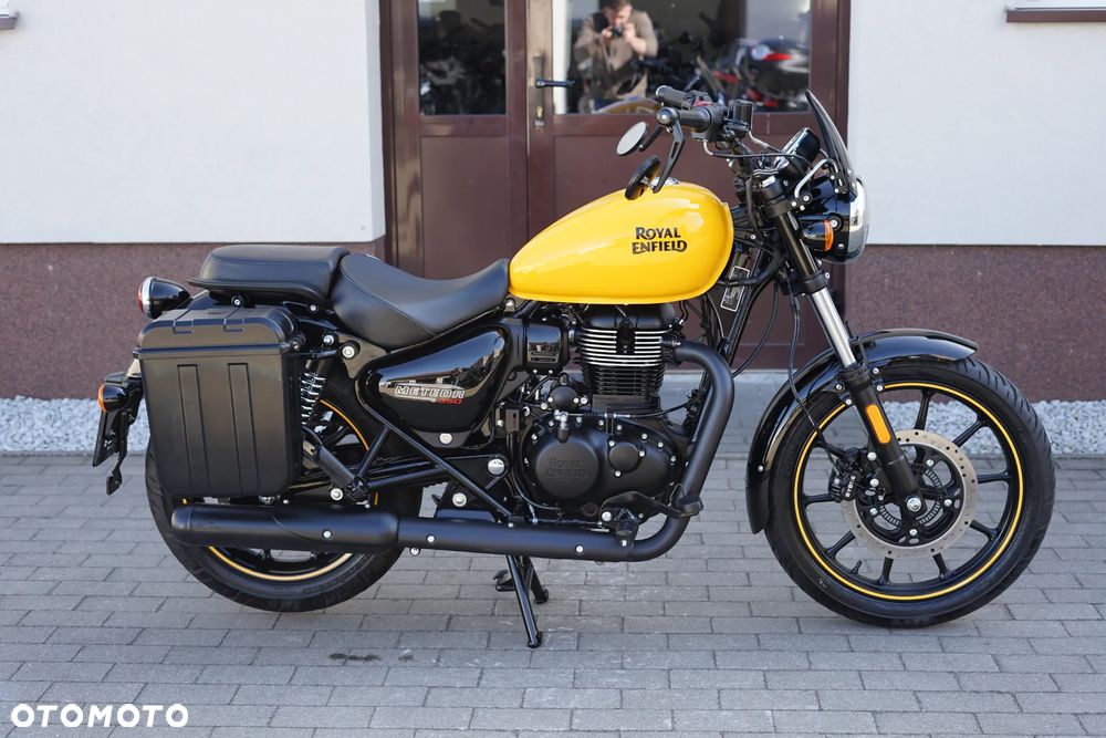 Royal Enfield Meteor - 3