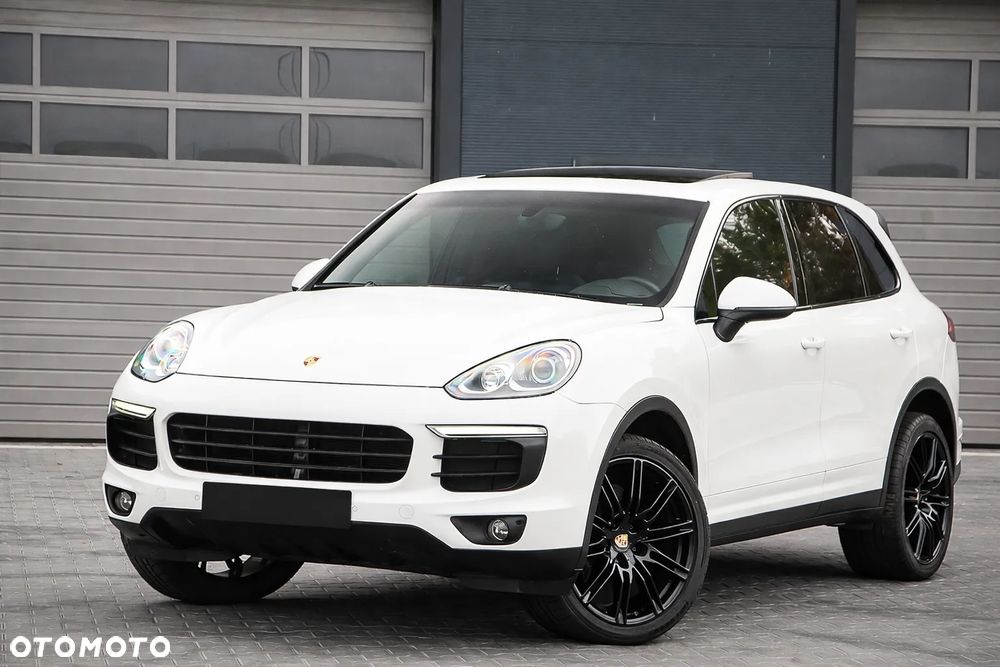 Porsche Cayenne - 2
