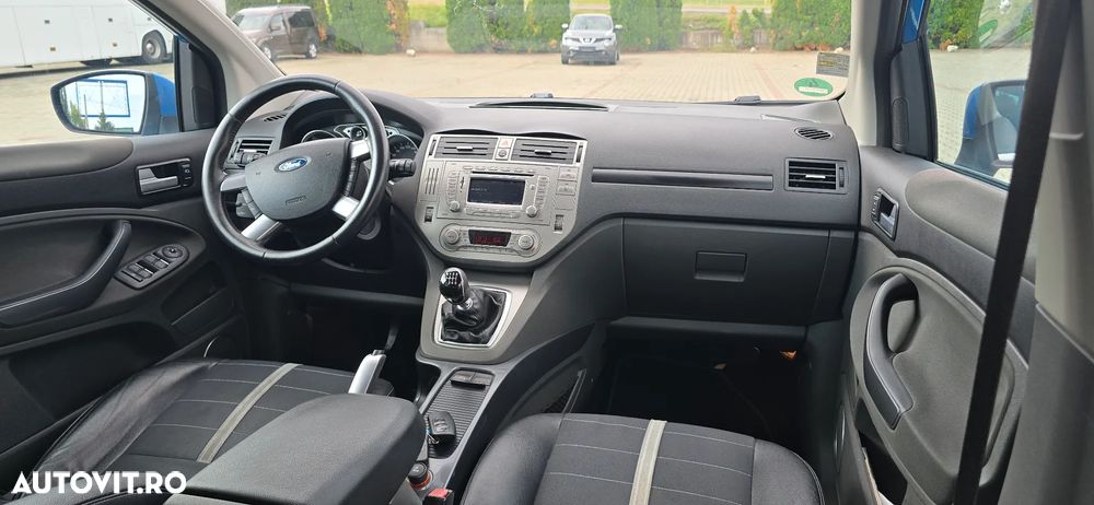 Ford Kuga 2.0 TDCi 4x4 Titanium - 13