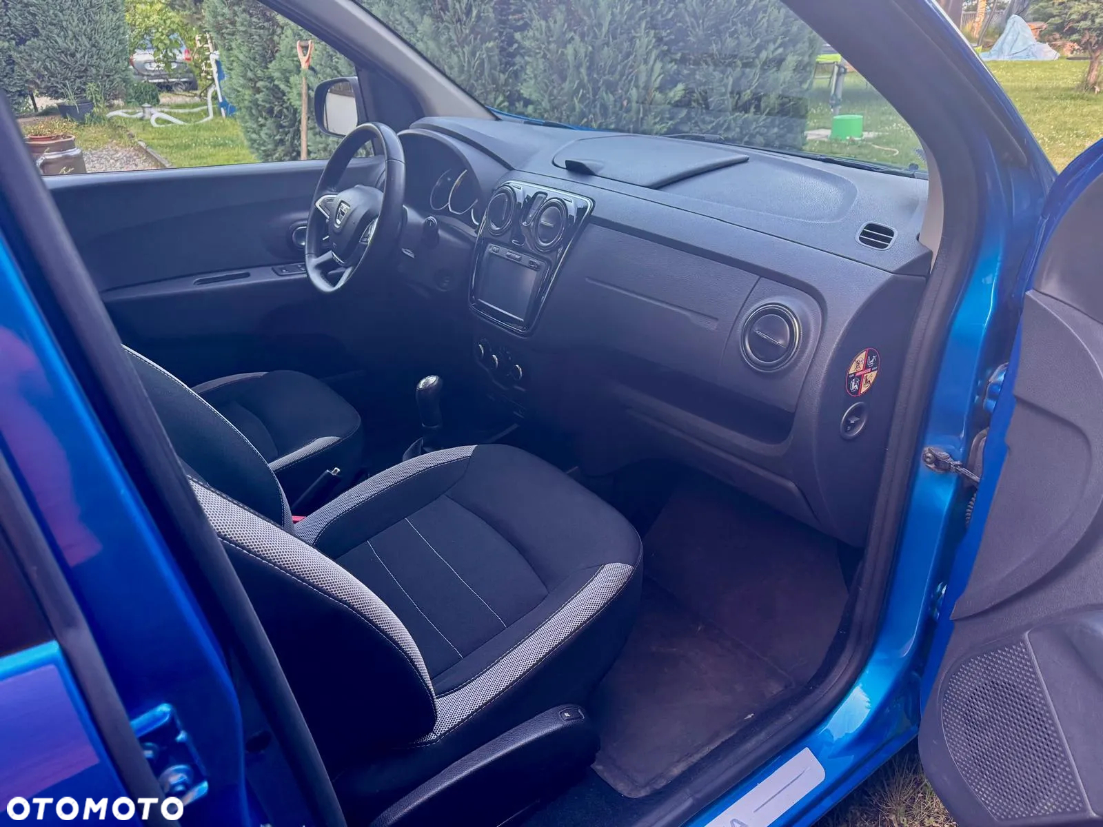 Dacia Lodgy 1.6 SCe Stepway S&S - 9