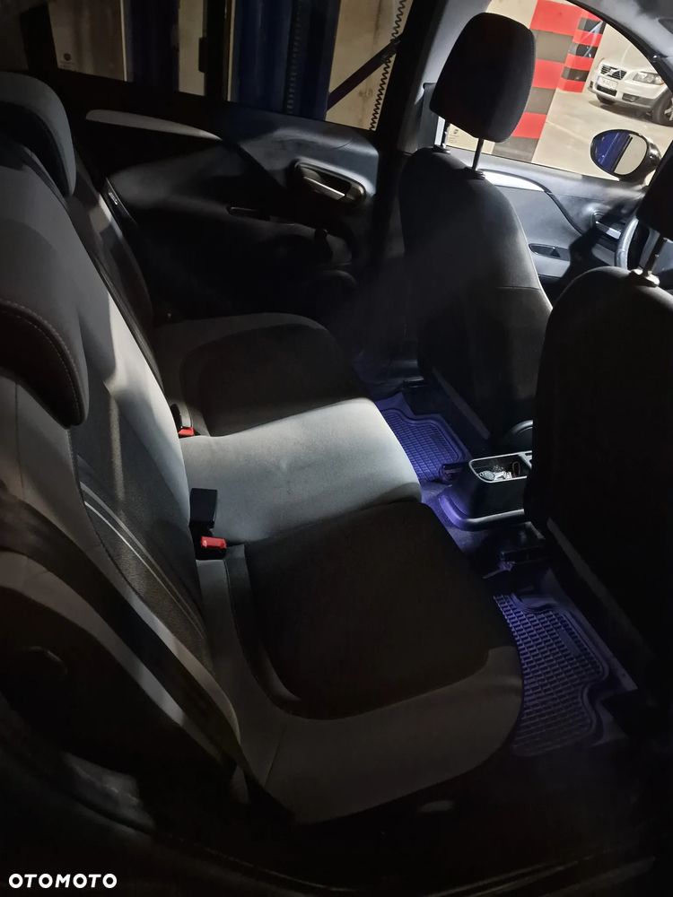 Fiat Punto 2012 - 18