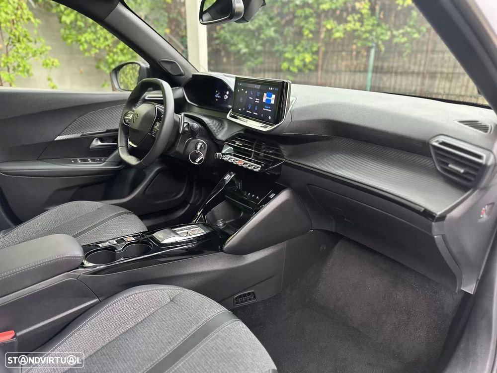 Peugeot 2008 Hybrid 136 e-DSC Allure - 17