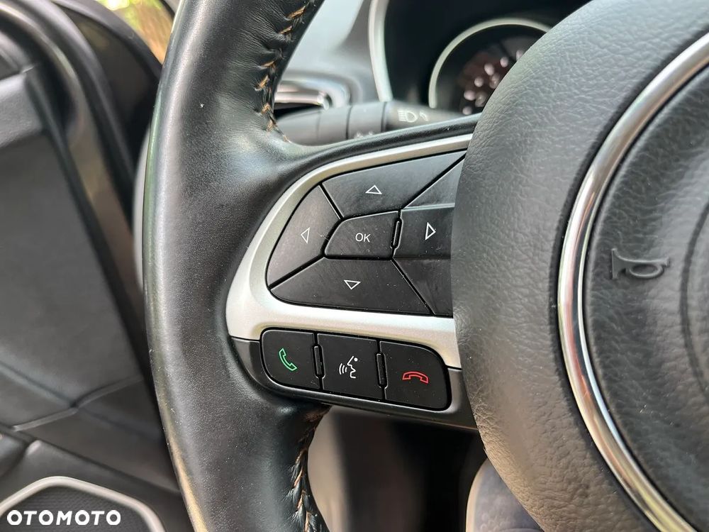 Jeep Compass 1.4 MultiAir Active Drive Automatik Limited - 32