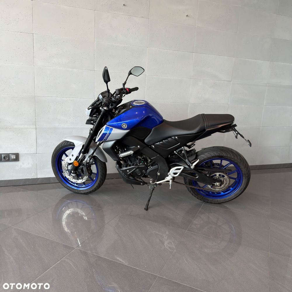 Yamaha MT - 6