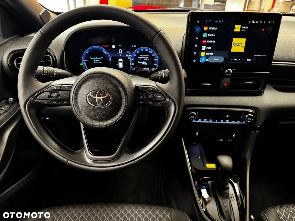 Toyota Yaris Hybrid 1.5 Executive - 9