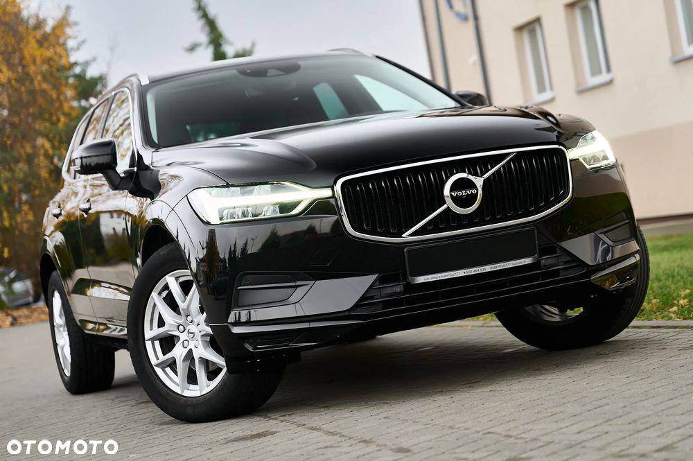 Volvo XC 60 D3 Momentum Pro - 1