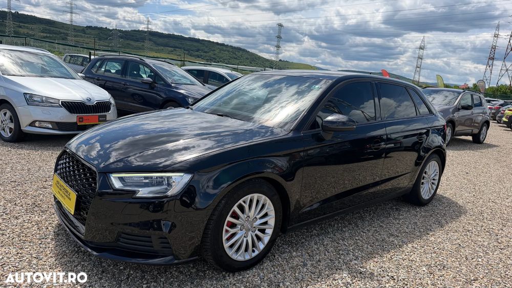 Audi A3 Sportback 1.6 TDI (clean diesel) S line Sportpaket - 10