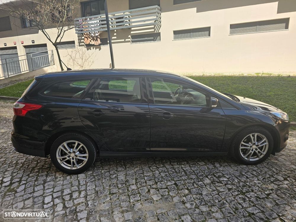 Ford Focus SW 1.6 TDCi Titanium Best Econetic - 8