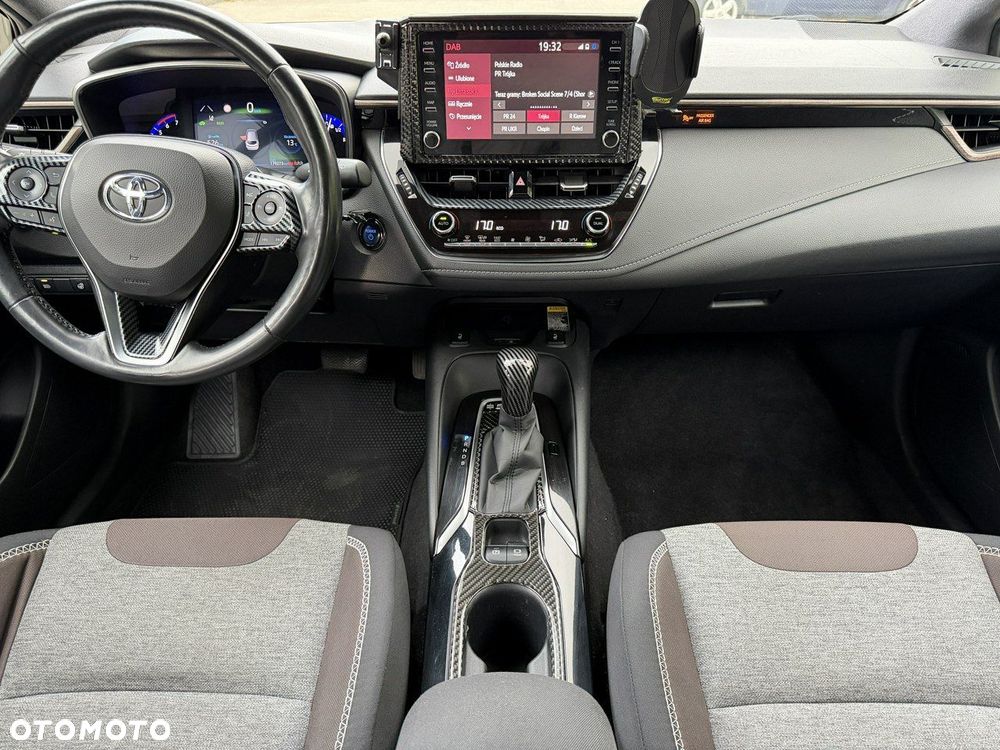 Toyota Corolla 1.8 Hybrid Trek - 8