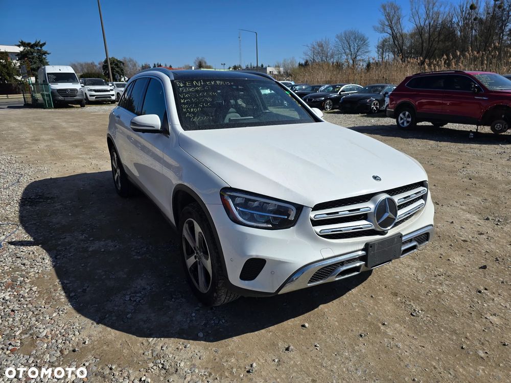 Mercedes-Benz GLC 300 4Matic 9G-TRONIC Edition Avantgarde - 3
