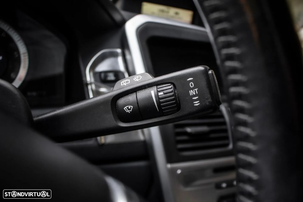Volvo XC 60 2.0 D3 Drive - 17