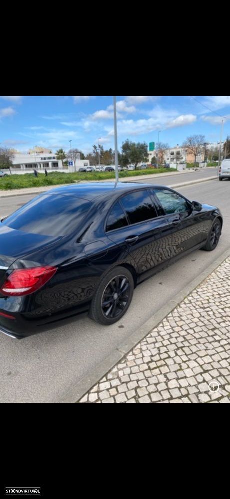 Mercedes-Benz E 220 BlueTEC 9G-TRONIC Edition - 2