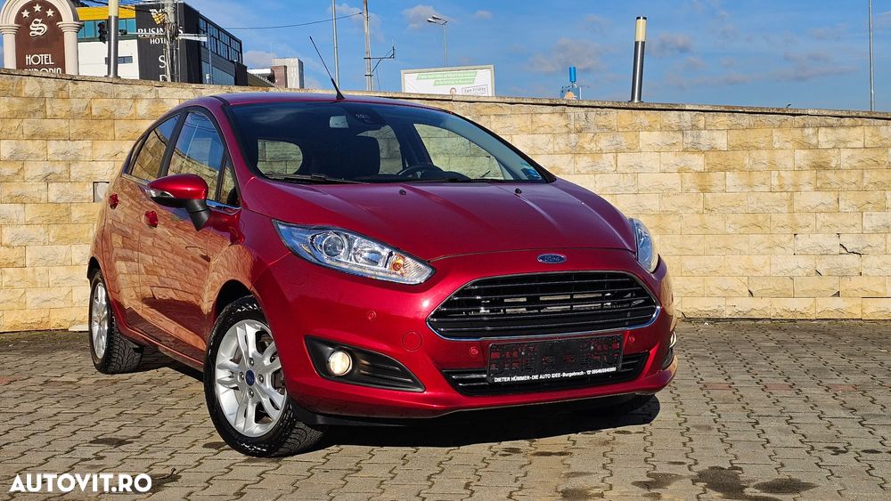 Ford Fiesta 1.0 EcoBoost Start-Stop Titanium - 1
