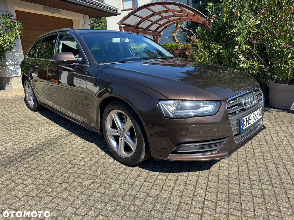 Audi A4 Avant 2.0 TFSI - 1