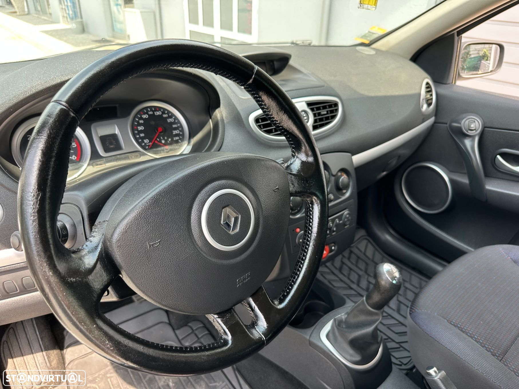 Renault Clio 1.5 dCi Dynamique - 12