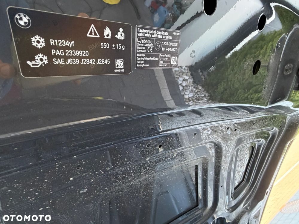 BMW Seria 3 330i - 24