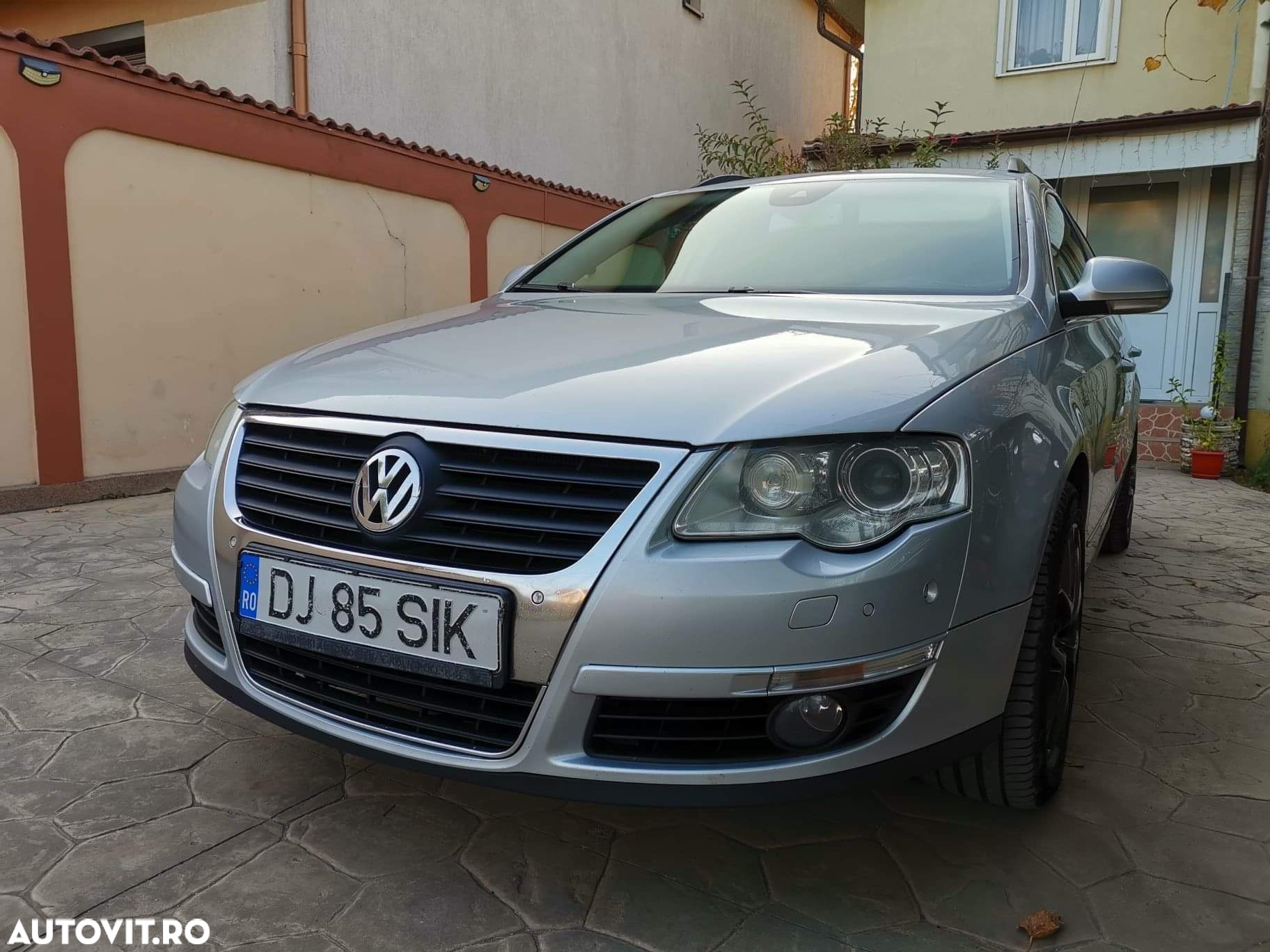 Volkswagen Passat Variant 2.0 Blue TDI DSG SCR Comfortline - 9