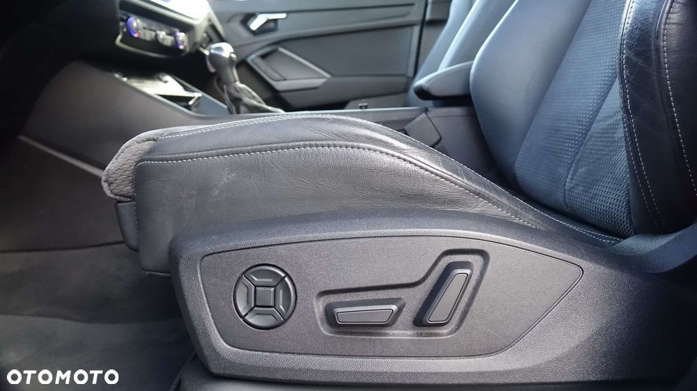 Audi Q3 Sportback - 22