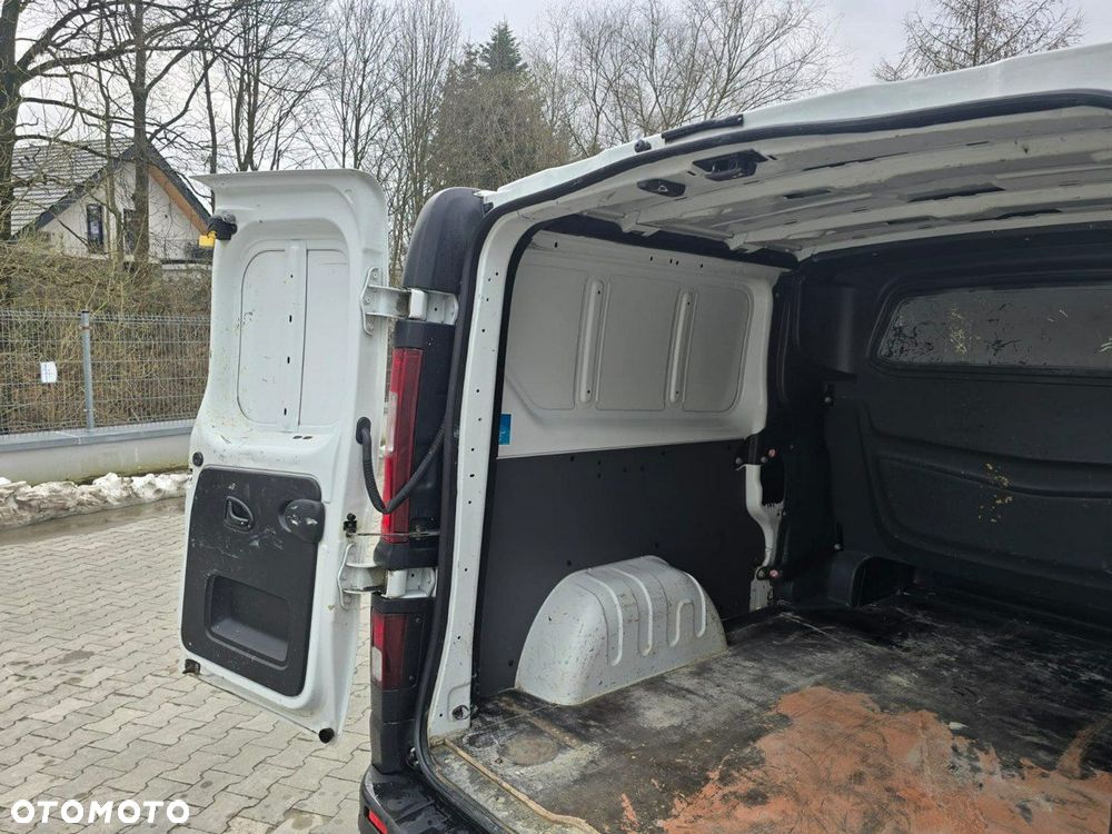 Renault Trafic - 30