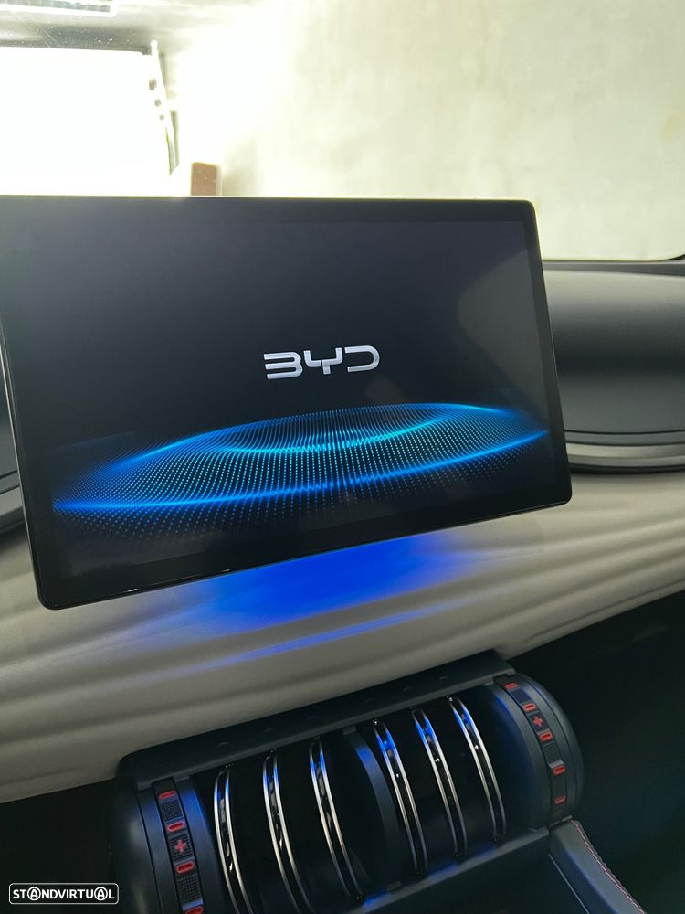 BYD Atto 3 60.48 kWh Design - 16