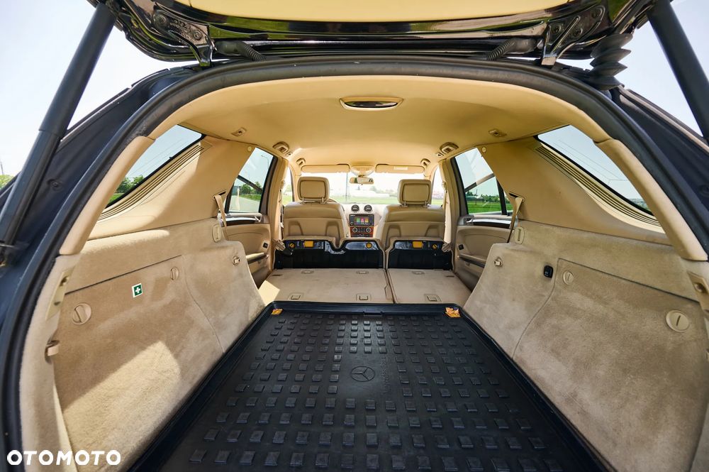 Mercedes-Benz ML - 8
